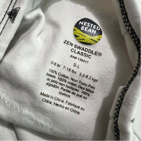 Nested Bean Zen Swaddle Gently Weighted Swaddle This Way n That Way Unisex Size - Picture 3 of 4